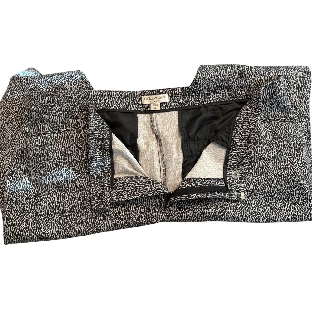 Coldwater Creek Natural Fit Black White‎ Pebble Print Cropped Pants Womens 20